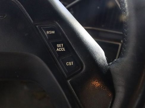 Used 1991 Ford F150 4x4 Regular Cab image 18