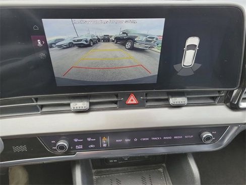 Used 2023 Kia Sportage EX image 22