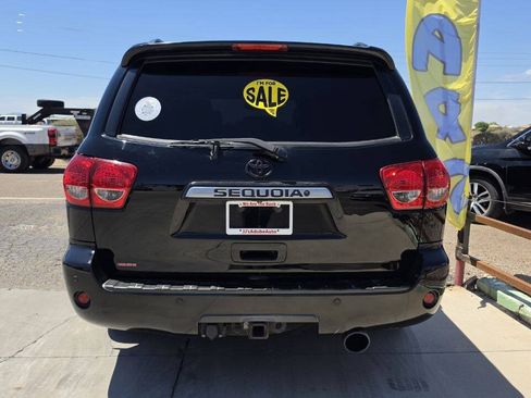Used 2008 Toyota Sequoia Platinum RWD image 4