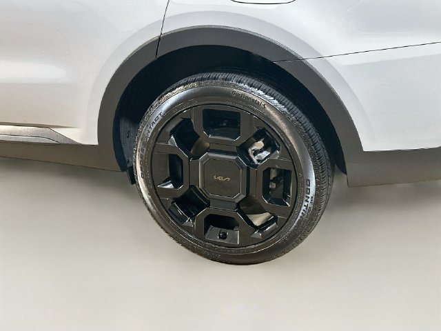 Used 2026 Kia Sorento X-Line EX AWD/4WD image 6