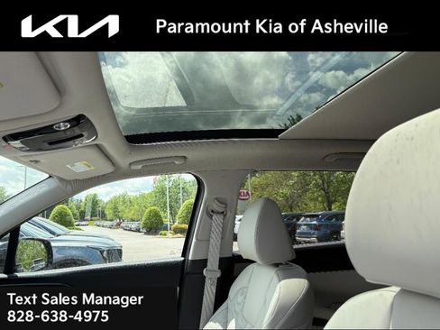 New 2025 Kia Sorento EX w/ Panoramic Sunroof Package image 14