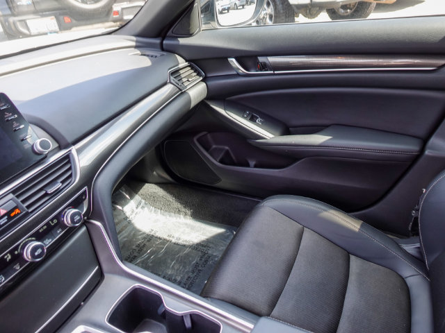 Used 2022 Honda Accord Sport image 22