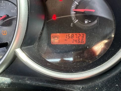 Used 2011 Nissan Versa 1.8 S w/ PWR Plus Pkg FWD image 13