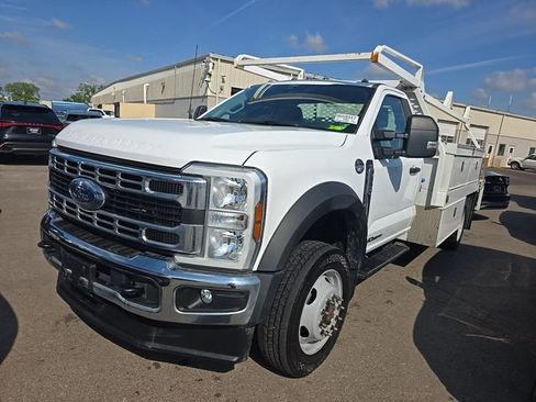 Used 2024 Ford F550 4x4 Regular Cab Super Duty image 1