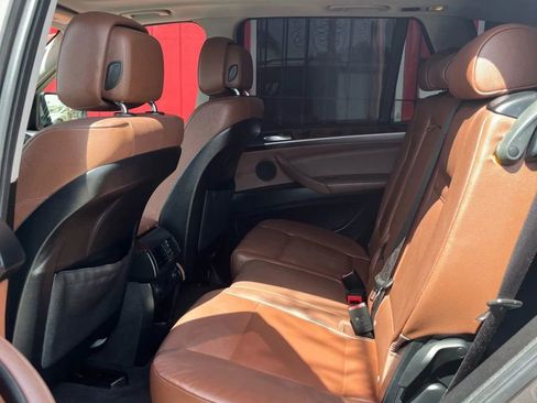 Used 2012 BMW X5 xDrive35i image 8