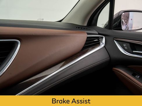 Used 2018 Buick Enclave Avenir w/ Avenir Technology Package image 24