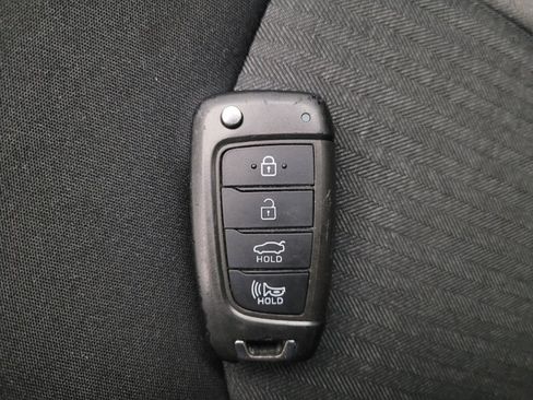Used 2023 Hyundai Sonata SE FWD image 32