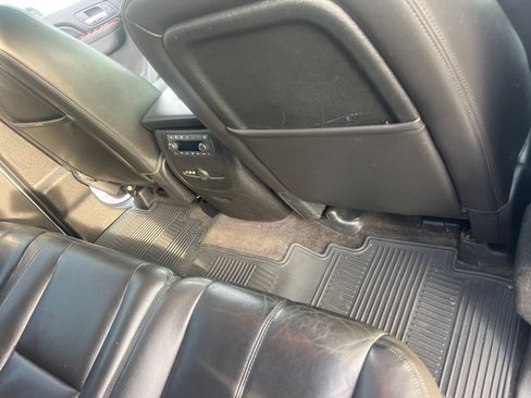 Used 2013 Chevrolet Tahoe LT AWD/4WD image 20