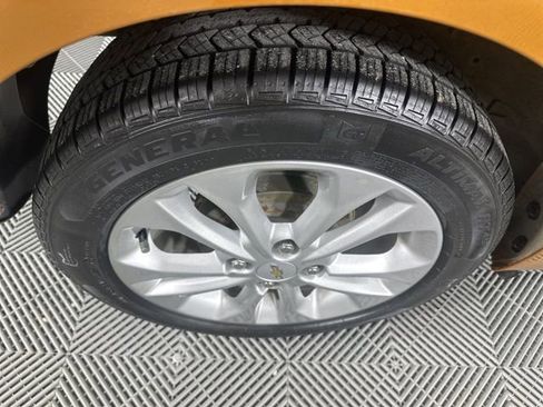 Used 2020 Chevrolet Spark LT image 11