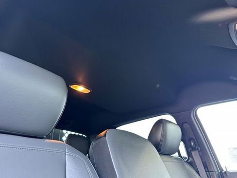 Used 2022 RAM 3500 Tradesman w/ Max Tow Package image 16