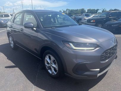 Used 2025 Honda HR-V LX