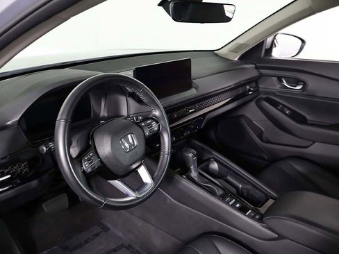 Used 2023 Honda Accord Touring image 28