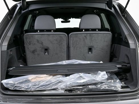 New 2026 Audi Q7 2.0T Premium image 32