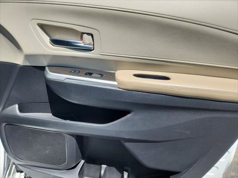 Certified 2023 Toyota Sienna Limited AWD/4WD image 16