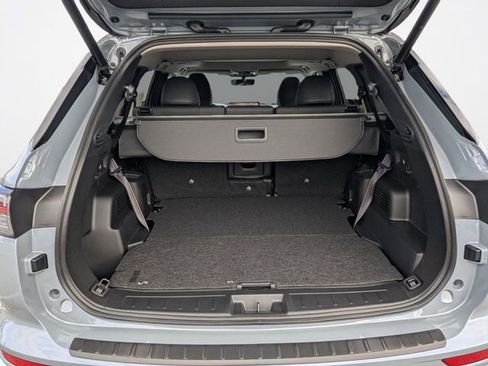 New 2026 Mitsubishi Outlander AWD image 12