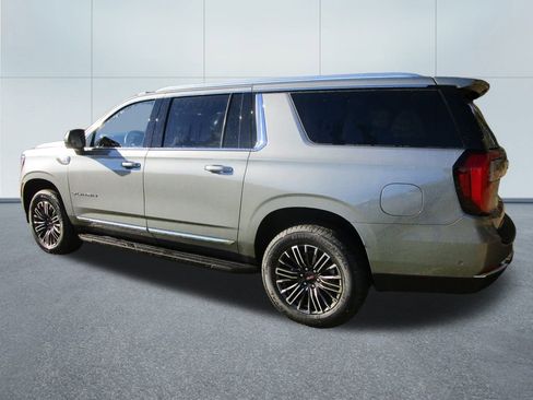 New 2026 GMC Yukon XL Elevation w/ Elevation Premium Package image 3