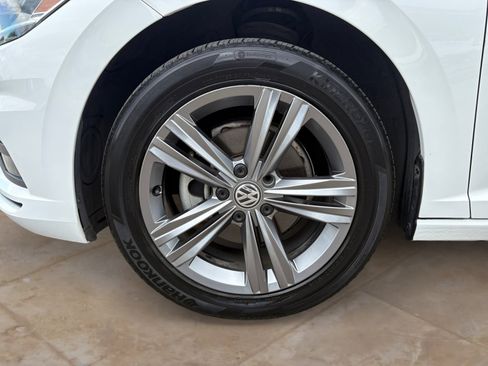 Used 2019 Volkswagen Jetta R-Line FWD image 26