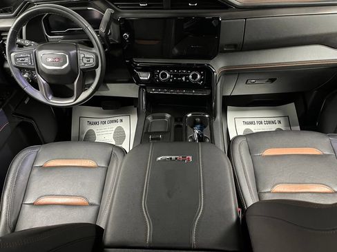 Used 2024 GMC Sierra 3500 AT4 w/ Technology Package AWD/4WD image 17