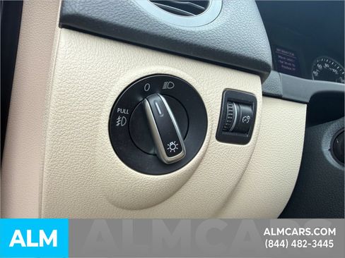 Used 2015 Volkswagen Tiguan SE FWD image 21
