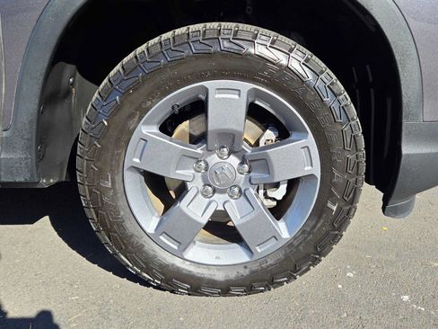 Used 2024 Honda Ridgeline TrailSport image 9