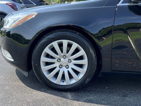 Used 2012 Buick Regal Premium image 9