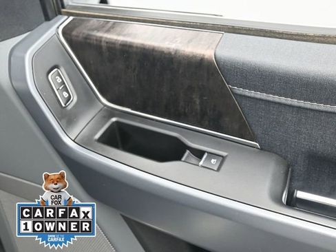 Used 2023 Ford F150 Lariat w/ Trailer Tow Package image 19