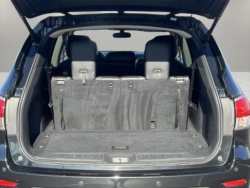 Used 2015 Nissan Pathfinder Platinum image 17