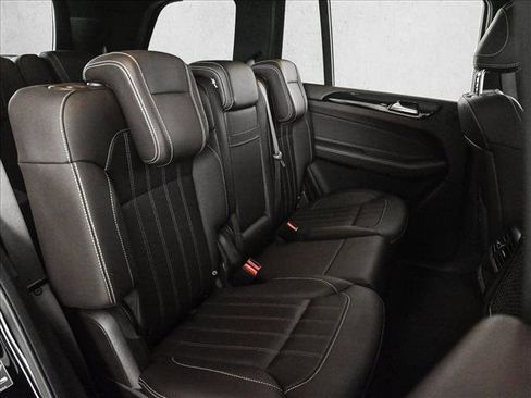 Used 2018 Mercedes-Benz GLS 450 4MATIC image 22