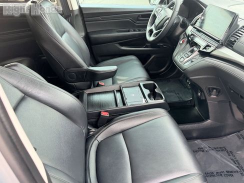 Certified 2025 Honda Odyssey EX-L image 14