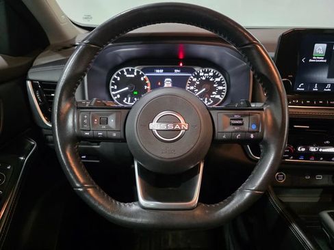 Used 2023 Nissan Rogue SL w/ SL Premium Package AWD/4WD image 16