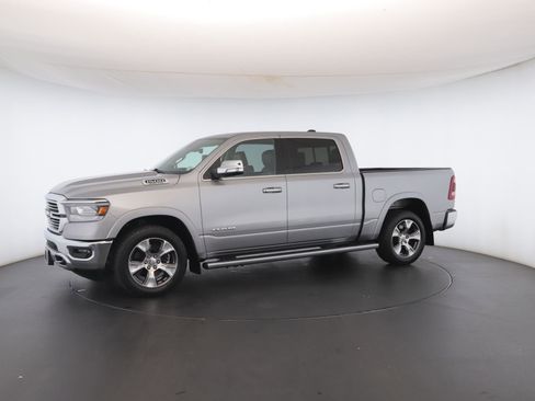 Used 2019 RAM 1500 Laramie image 43