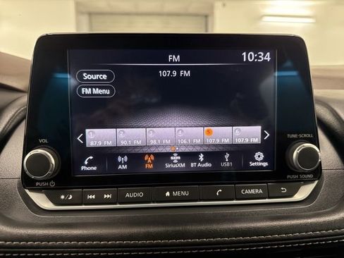 Used 2023 Nissan Rogue S FWD image 26
