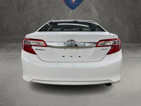 Used 2013 Toyota Camry XLE FWD image 44