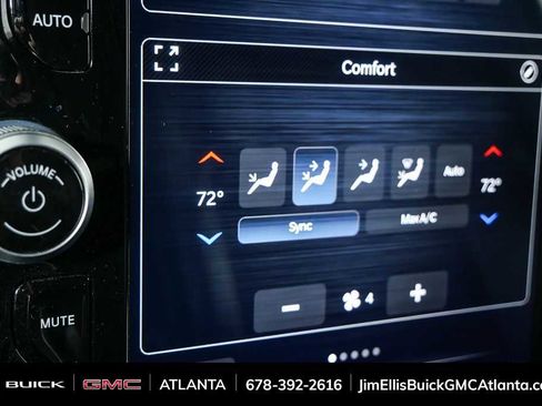 Used 2024 RAM 3500 Laramie w/ Night Edition image 18