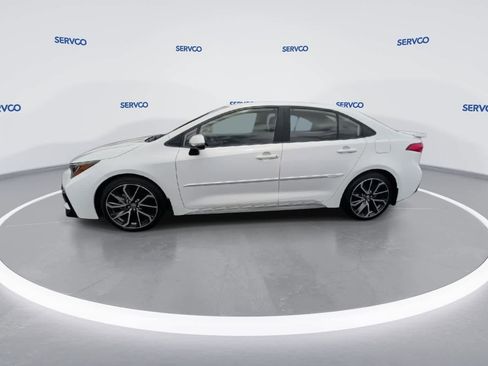 Used 2022 Toyota Corolla SE w/ Carpet Mat Package (TMS) FWD image 5
