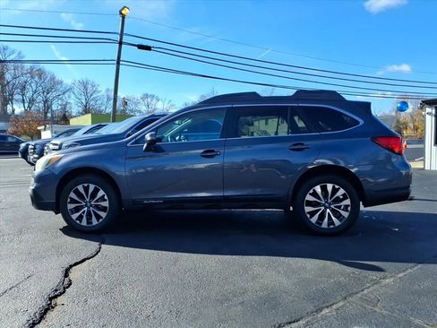 Used 2016 Subaru Outback 3.6R Limited image 6