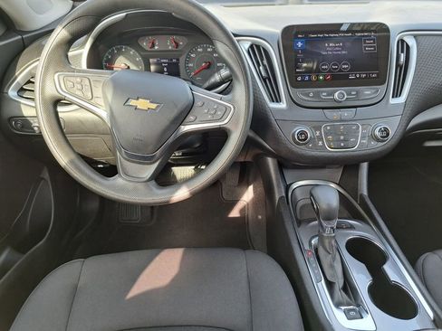 Used 2024 Chevrolet Malibu LT image 20