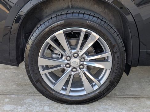 Used 2023 Cadillac XT6 Premium Luxury image 42