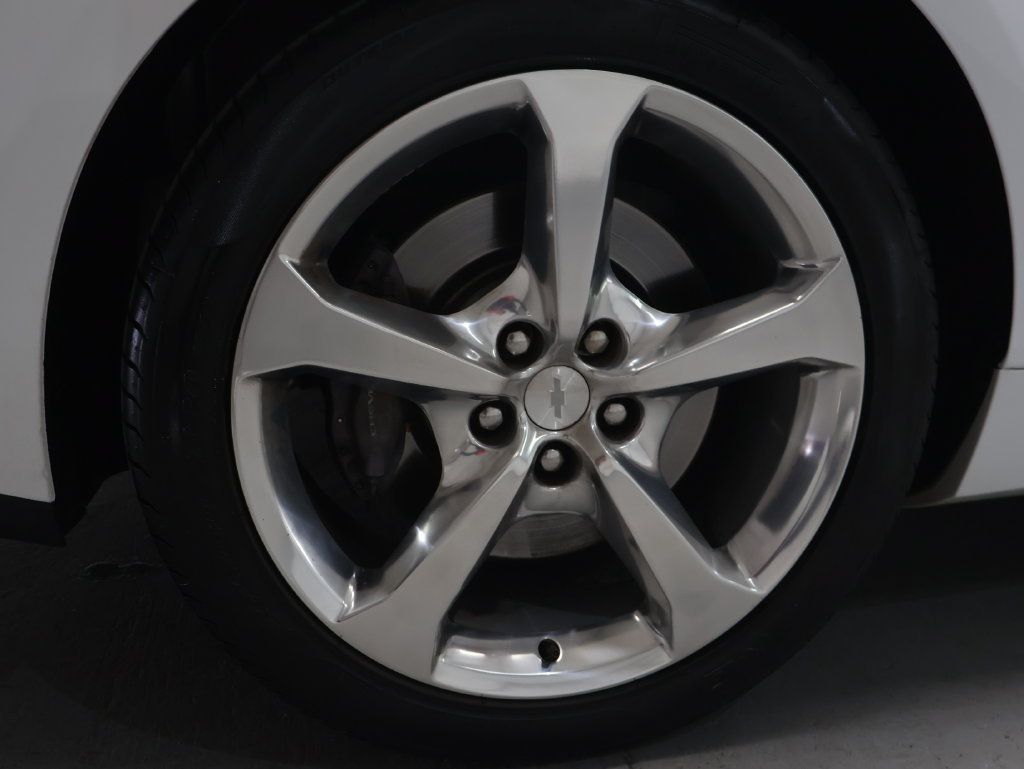 Used 2015 Chevrolet Camaro SS w/ RS Package RWD image 30