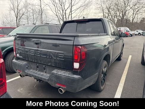 Used 2025 Honda Ridgeline Black Edition image 2