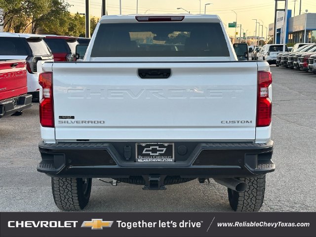 New 2026 Chevrolet Silverado 2500 Custom w/ Custom Value Package AWD/4WD image 5
