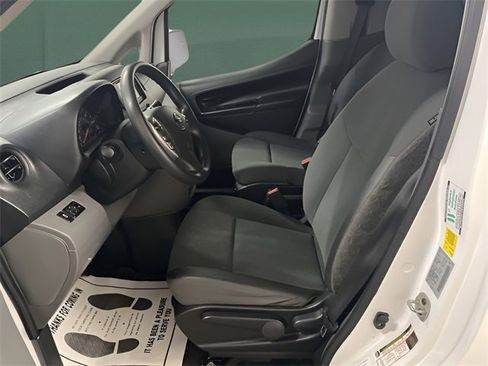 Used 2020 Nissan NV200 SV image 10