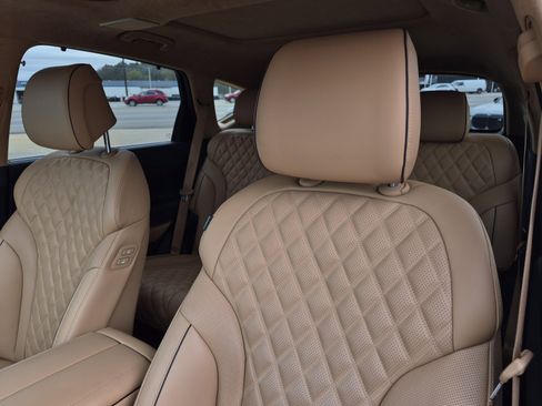 Used 2024 Genesis GV80 3.5T w/ Prestige Package image 31