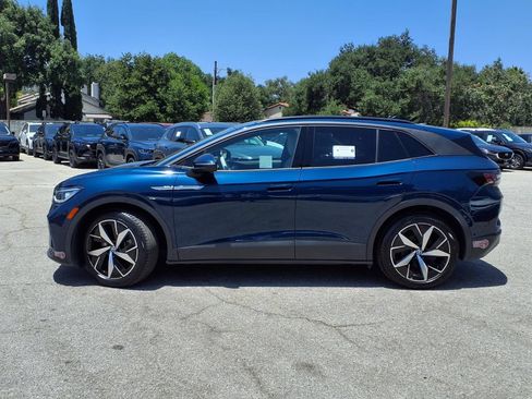 Certified 2023 Volkswagen ID.4 Pro S RWD image 3
