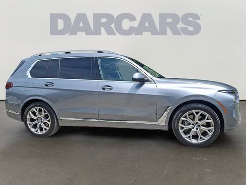 Used 2024 BMW X7 xDrive40i AWD/4WD image 7