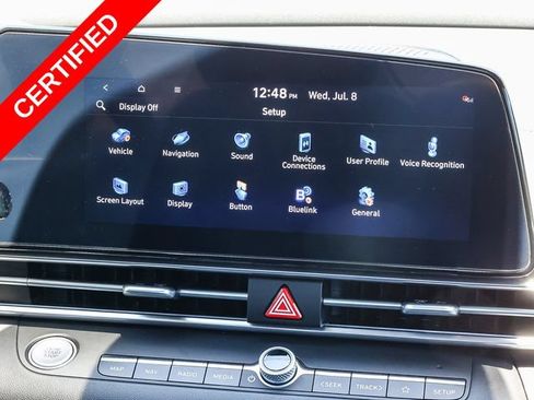 Certified 2023 Hyundai Elantra Limited FWD image 16