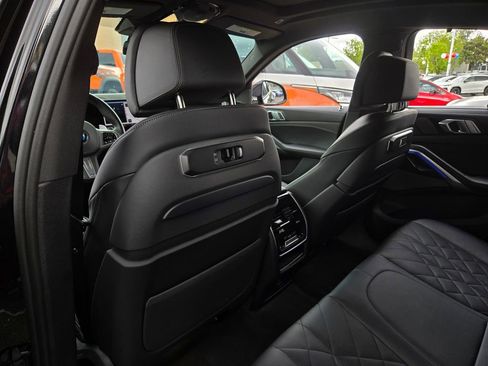 Used 2025 BMW X6 xDrive40i w/ Executive Package AWD/4WD image 17