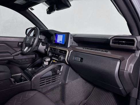 Used 2024 Toyota Tacoma SR5 w/ SR5 Upgrade Package image 30