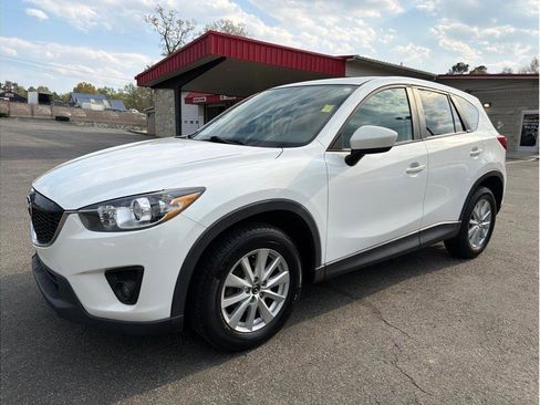 Used 2013 MAZDA CX-5 Touring w/ Touring Tech Pkg FWD image 3