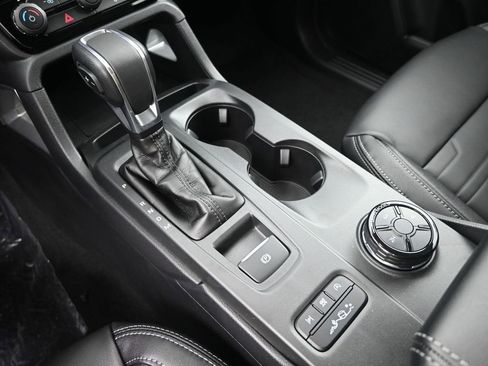 New 2025 Ford Ranger Lariat w/ FX4 Off-Road Package image 17